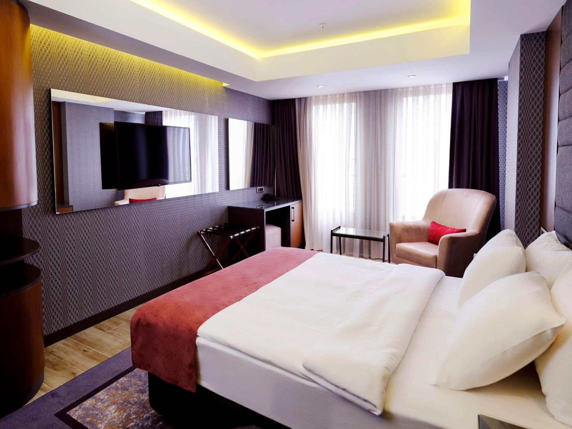 Nova Vista Deluxe & Suites A Member Of Radisson Individuals Ескишехир Екстериор снимка